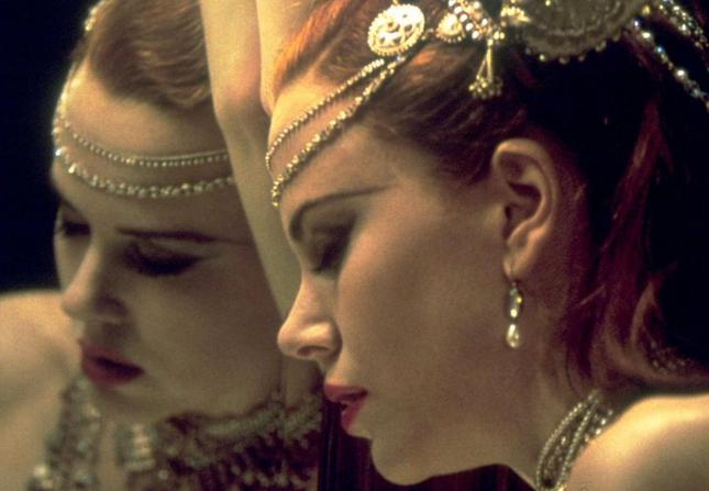 Μουλέν Ρουζ (2001) του Μπαζ Λούρμαν