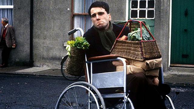 Κινηματογραφικές βιογραφίες: Μυστικά και ψέματα στο «Αριστερό μου Πόδι»