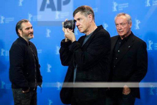 Berlinale 2018: Ο Γκας Βαν Σαντ ευχαριστεί για το «Don’t Worry, He Won’t Get Far on Foot» τον Ρόμπιν Γουίλιαμς