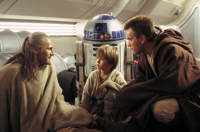 32. Star Wars: Episode I - The Phantom Menace (1999) Εισπράξεις παγκοσμίως: $1,027,044,677  Εισπράξεις πρώτου Σαββατοκύριακου: $64,820,970 Κόστος παραγωγής: $115 εκατομμύρια 