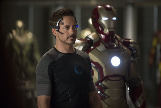 17. Iron Man 3 (2013) Εισπράξεις παγκοσμίως: $1,214,811,252 Εισπράξεις πρώτου Σαββατοκύριακου: $174,144,585 Κόστος παραγωγής: $200 εκατομμύρια