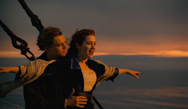 2. Titanic (1997) Εισπράξεις παγκοσμίως: $2,186,772,302 Εισπράξεις πρώτου Σαββατοκύριακου: $28,638,131 Κόστος παραγωγής: $200 εκατομμύρια