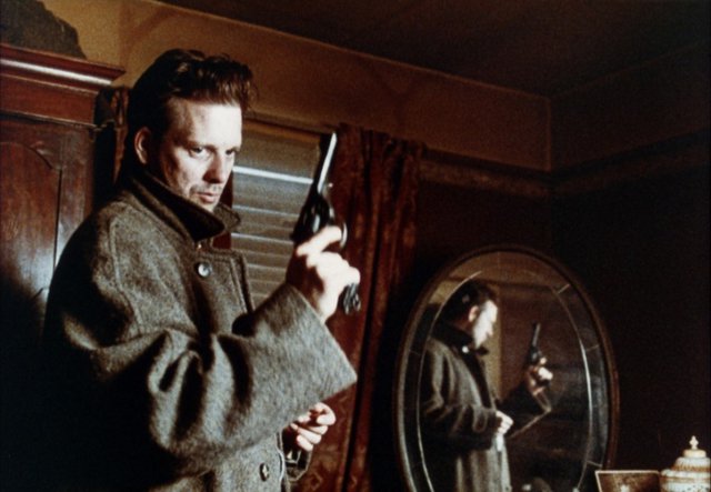 Δαιμονισμένος Άγγελος (Angel Heart)  του Άλαν Πάρκερ, 1987 Όταν μαθαίνεις ποιος είναι ο Χάρι Έιντζελ, σοκάρεσαι περισσότερο από τον ίδιο.