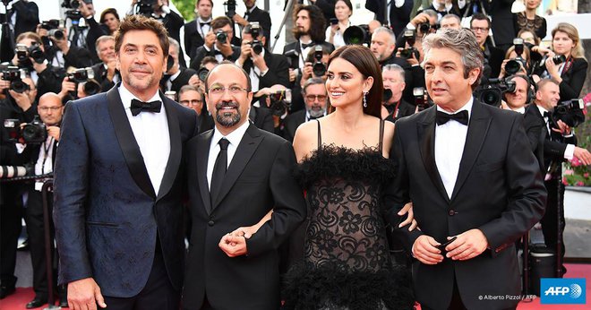 Κάννες 2018: Κέιτ, Πενέλοπε και Τζούλιαν στο λαμπερό κόκκινο χαλί της πρεμιέρας [photos]