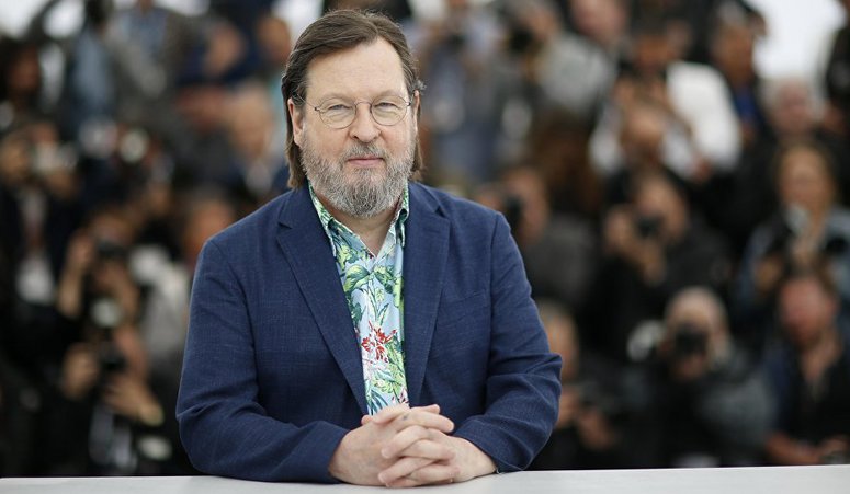 Όταν το cinemagazine συνάντησε τον Λαρς Φον Τρίερ. Και του απηύθυνε τις δύσκολες ερωτήσεις!