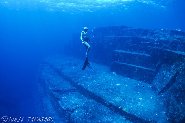 «Dolphin Man»: Αποκλειστικές φωτογραφίες από τον υποβρύχιο κόσμο του Ζακ Μαγιόλ