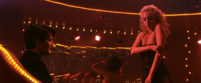 «Showgirls» (1995)