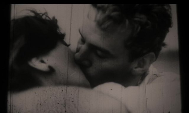 «Διαβολικοί Εραστές» (Λουκίνο Βισκόντι, 1943) - Φιλί Νο2