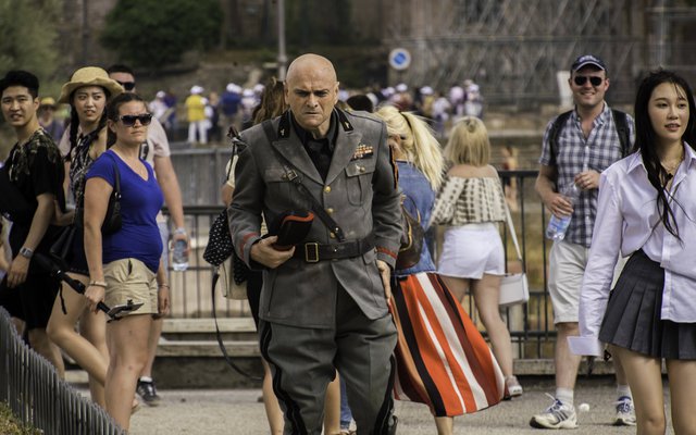 Κοίτα ποιος Γύρισε