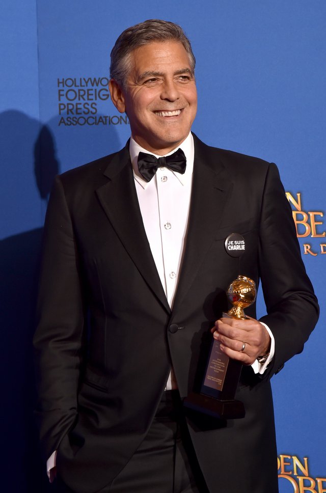 Ο Τζορτζ Κλούνεϊ με το τιμητικό βραβείο Cecil B. Demille