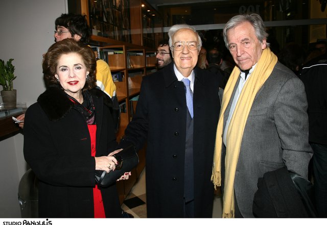 Μυστική Πρεμιέρα ΟΤΕ: ο Κώστας Γαβράς ξεσκεπάζει τον κόσμο των τραπεζών