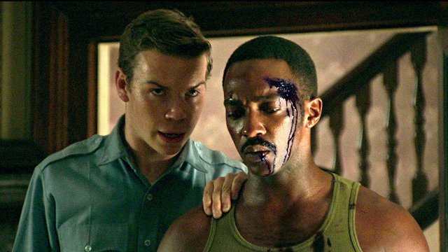 «Detroit: Μια Οργισμένη Πόλη» («Detroit», 2017)  Στην Ελλάδα η κριτική υπήρξε τυπικά κοντόθωρη για ένα έργο που εμμένει στην πραγματικότητα της (εδώ, αστυνομικής) βίας και των συνεπειών της, της φυλετ