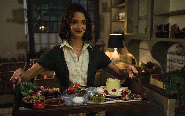 Ένα Ταξίδι 30,5 Μέτρα Μακριά