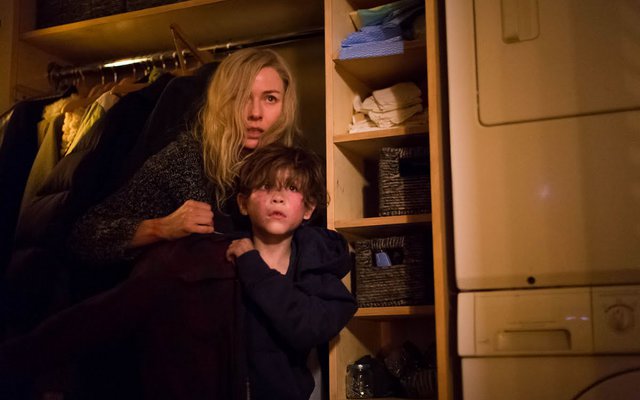 Εγκλωβισμένη