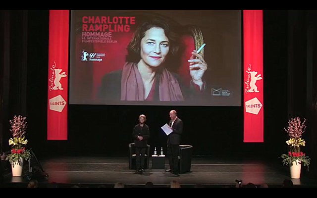 Berlinale 2019: Μία συνάντηση με το «βλέμμα» της Σαρλότ Ράμπλινγκ