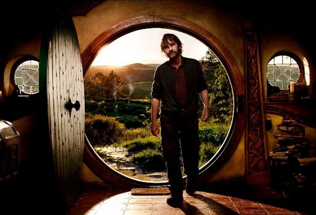 Videoblog: Ξενάγηση στη μικρή πολιτεία του Hobbit 