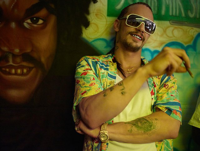 Spring Breakers: Τολμηρό τρέιλερ για μια ταινία-ένοχη απόλαυση