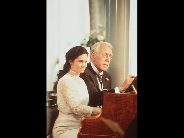 «Οι Καλύτερες Προθέσεις» (Den goda viljan, 1992) του Μπιλ Όγκαστ