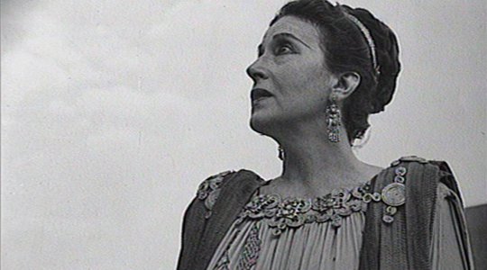 Katina Paxinou I & II