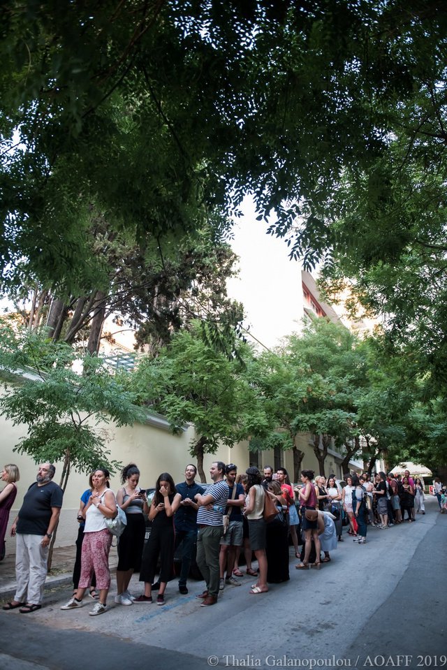 «Η Κρυφή Γοητεία της Μπουρζουαζίας» του Μπουνιουέλ στη Γαλλική Αρχαιολογική Σχολή! [photos]