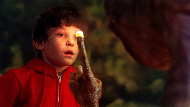 Χένρι Τόμας - 10 ετών  Ε.Τ. o Εξωγήινος (E.T. the Extra-Terrestrial, 1982) του Στίβεν Σπίλμπεργκ