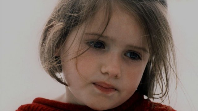 Βικτουάρ Τιβισόλ - 5 ετών  Η Μικρή Πονέτ (Ponette, 1996) του Ζακ Ντουαγιόν  