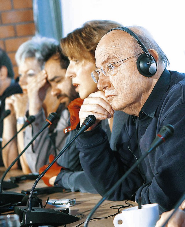 Βολές Αγγελόπουλου κατά  ομιχλιστών 