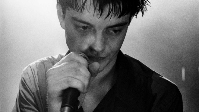 «Control» (2007) του Άντον Κόρμπιν Διεύθυνση Φωτογραφίας: Μάρτιν Ρούχε