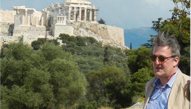 Ο Στίβεν Φράι στην Ελλάδα!