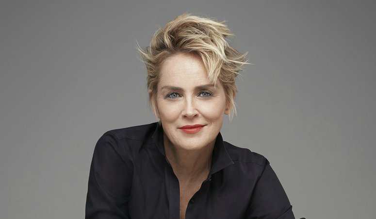 «Speed of the Plow»: Ο Ντέιβιντ Μάμετ επιστρέφει στο σινεμά με πρωταγωνίστρια τη Σάρον Στόουν