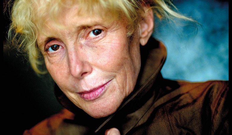 «Η απώλεια του ελέγχου είναι το ζητούμενο»: Η Κλερ Ντενί μιλάει στο cinemagazine