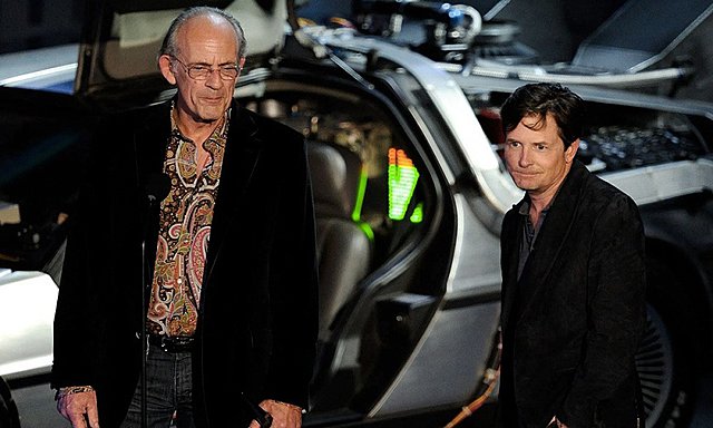 Ο Τζος Γκαντ συνεχίζει τα νοσταλγικά online reunion με τους συντελεστές του «Back to the Future»