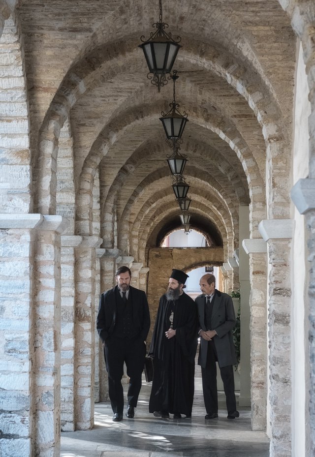 Άρης Σερβετάλης, Χρήστος Λούλης στις πρώτες φωτογραφίες των γυρισμάτων του «Ανθρώπου του Θεού»