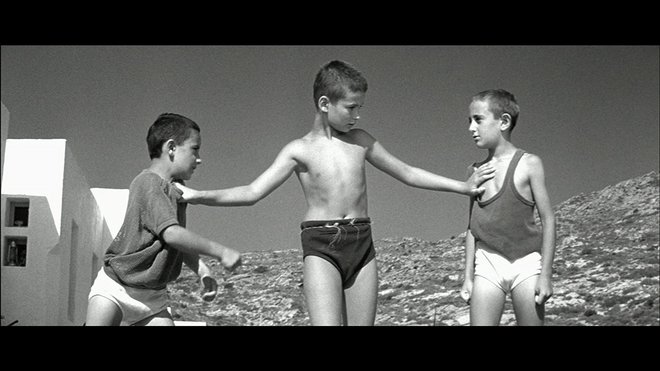 «Απέραντο Γαλάζιο» (1988) του Λικ Μπεσόν (Ίος, Αμοργός)