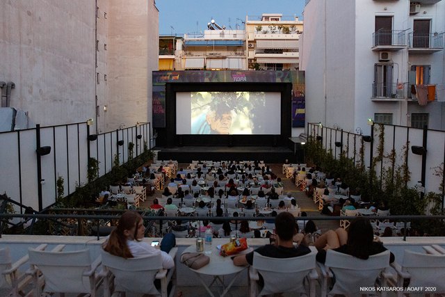 10o AOAFF: Μισέλ Πικολί και «Ο Μιλού τον Μάη» στην ταράτσα του Cine Άνεσις [photos]