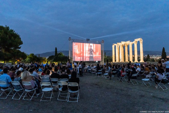 Μια βραδιά που θα θυμόμαστε για καιρό! 10o Athens Open Air Film Festival και  «Ρεβέκκα» στους Στύλους Ολυμπίου Διός