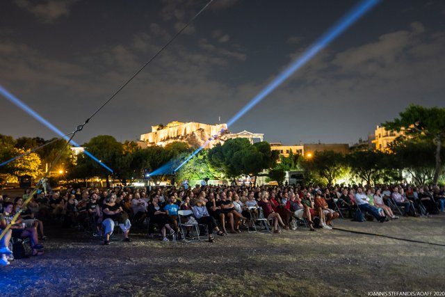 Μια βραδιά που θα θυμόμαστε για καιρό! 10o Athens Open Air Film Festival και  «Ρεβέκκα» στους Στύλους Ολυμπίου Διός