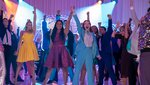 Ένα all-star καστ υπόσχεται λάμψη και υπερηφάνεια στο νέο τρέιλερ «The Prom»