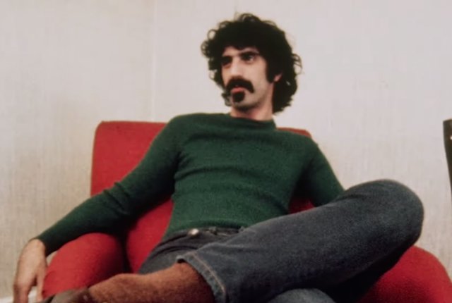 Τρέιλερ «Zappa»: Ο Άλεξ Γουίντερ παρουσιάζει το απόλυτο ντοκιμαντέρ για μια μουσική ιδιοφυΐα
