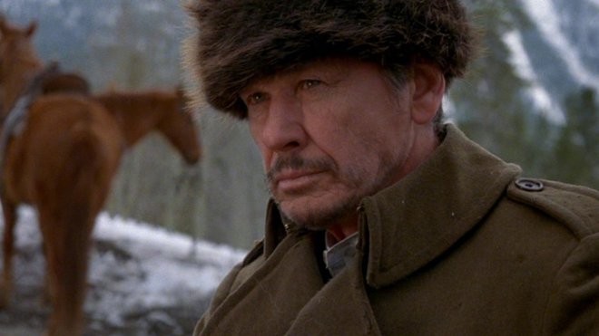 «Κυνήγι μέχρι θανάτου» (Death Hunt, 1981) του Πίτερ Χαντ