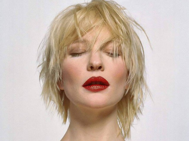 Η Κέιτ Μπλάνσετ ψάχνει να βρει ποιος σκότωσε τον Κένεντι