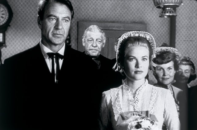 Το Tρένο θα Σφυρίξει Τρεις Φορές Το Tρένο θα Σφυρίξει Τρεις Φορές