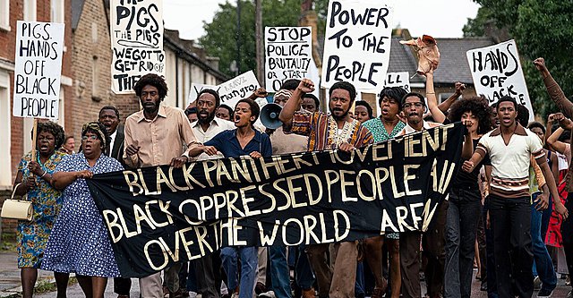 [Κριτική] Το «Mangrove» του Στιβ ΜακΚουίν μιλά για την διαχρονική πάλη ενάντια στον συστημικό ρατσισμό