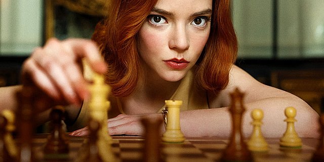 Ώρα για σκάκι: Ο Μάγκνους Κάρλσεν αναλύει το «Queen's Gambit» [βίντεο]
