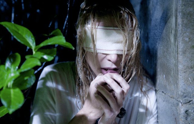 Για τα μάτια της Τζούλιας