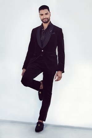 Μόδα «εσωτερικών» χώρων: Το κόκκινο χαλί των Βραβείων του Σωματείου Ηθοποιών 2021