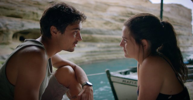 Είδαμε τα τρία πρώτα επεισόδια του «42°C», του τηλεοπτικού θρίλερ της COSMOTE TV 