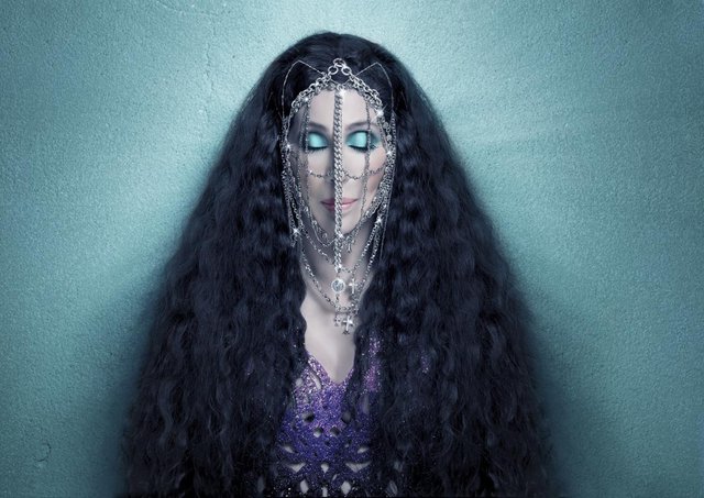 Σειρά για biopic; Η κυρία Cher παρακαλείται να προσέλθει