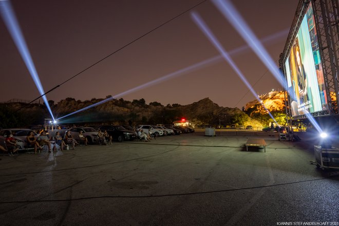 Μια αξέχαστη νύχτα ανεξαρτησίας στο «πιο όμορφο υπαίθριο σινεμά ολόκληρου του κόσμου» για το 11ο Athens Open Air Film Festival