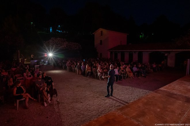 Η «Κληρονόμος» στο Μέγαρο Δουκίσσης Πλακεντίας: Μία από τις ομορφότερες προβολές που έγιναν ποτέ στο AOAFF
